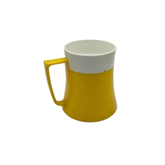Vintage 1971 Bozo the Clown Mug Cup Quikut Plastic Yellow  Retro Collectible - Picture 2 of 6